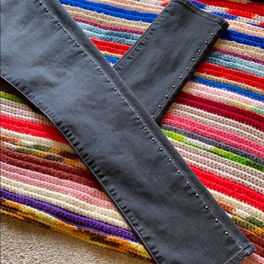 Jeans - Picture 3 of 5